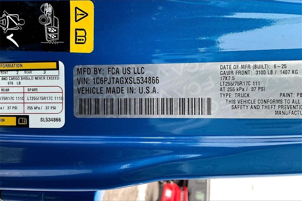 used 2025 Jeep Gladiator car, priced at $39,455