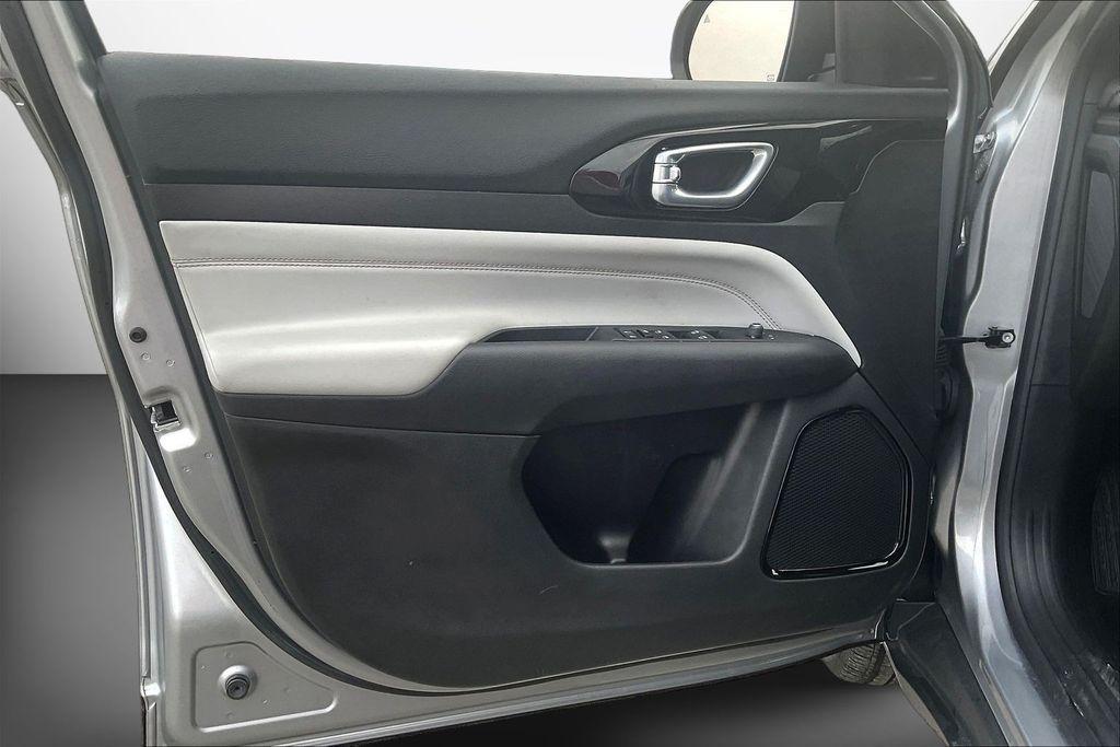 used 2023 Jeep Compass car, priced at $22,985