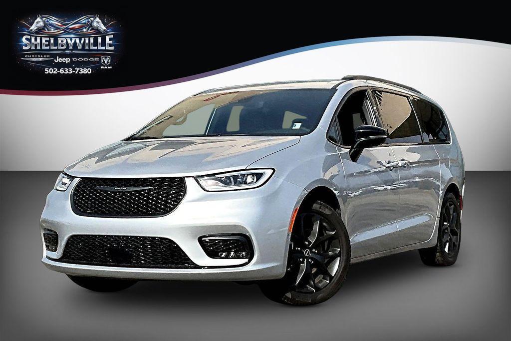 new 2026 Chrysler Pacifica car, priced at $39,980