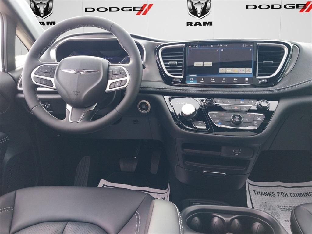 new 2026 Chrysler Pacifica car, priced at $44,496