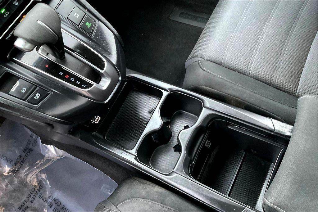 used 2021 Honda CR-V car, priced at $22,486