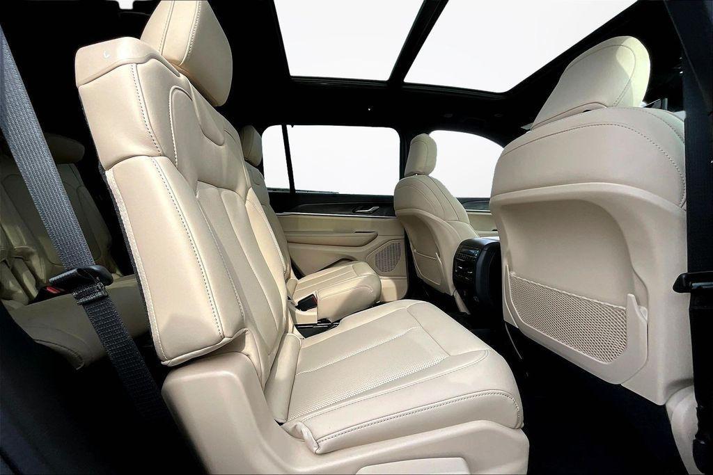 new 2025 Jeep Grand Cherokee L car, priced at $50,255