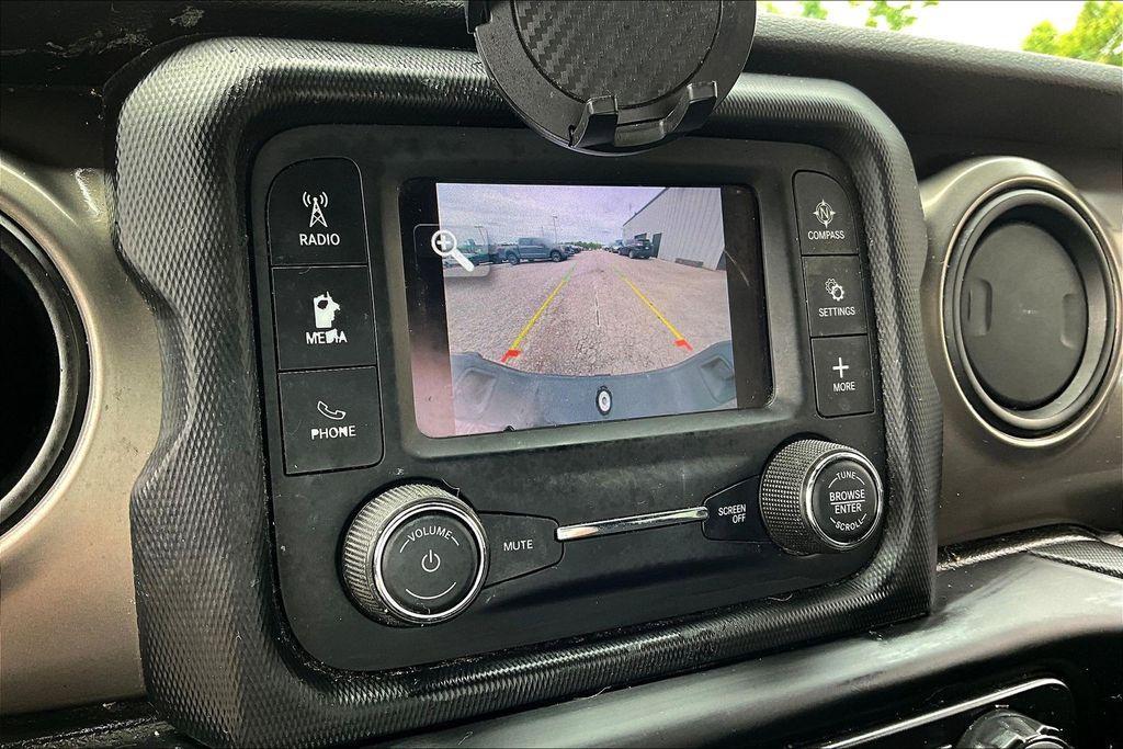 used 2020 Jeep Gladiator car, priced at $27,154