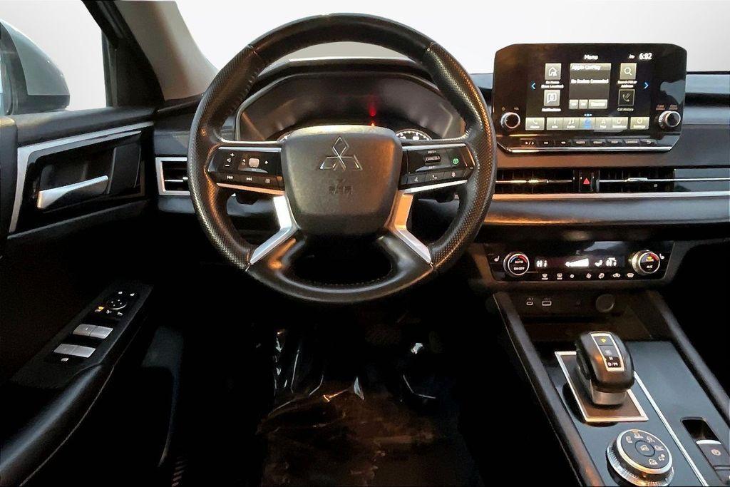 used 2024 Mitsubishi Outlander car, priced at $23,949