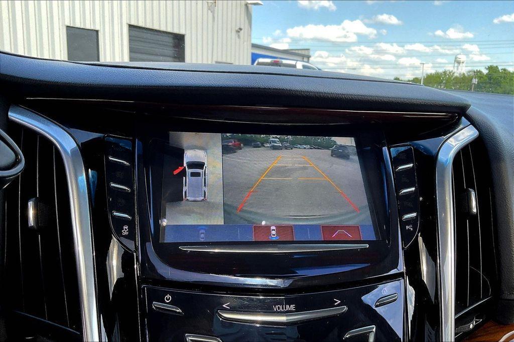 used 2020 Cadillac Escalade ESV car, priced at $34,365