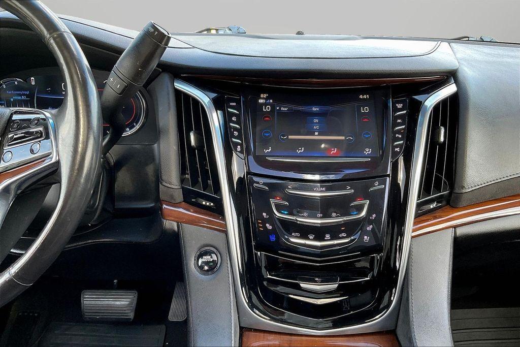 used 2020 Cadillac Escalade ESV car, priced at $34,365