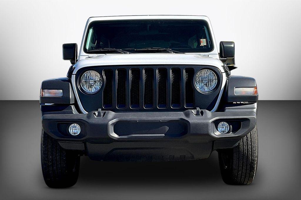 used 2022 Jeep Wrangler Unlimited car, priced at $31,185