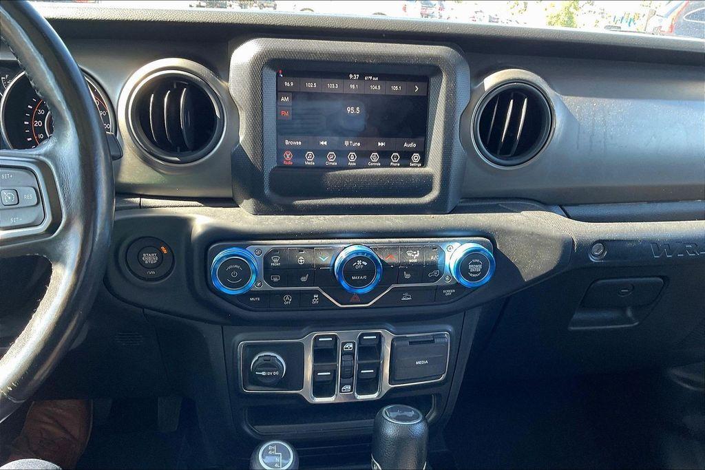 used 2022 Jeep Wrangler Unlimited car, priced at $31,185