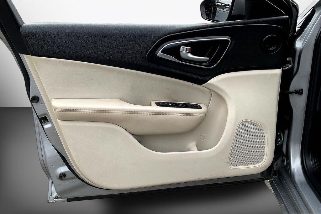 used 2015 Chrysler 200 car, priced at $6,875