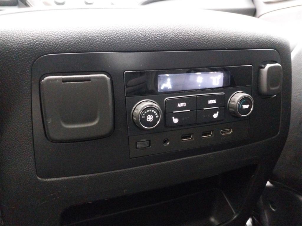 used 2020 GMC Yukon car, priced at $34,875