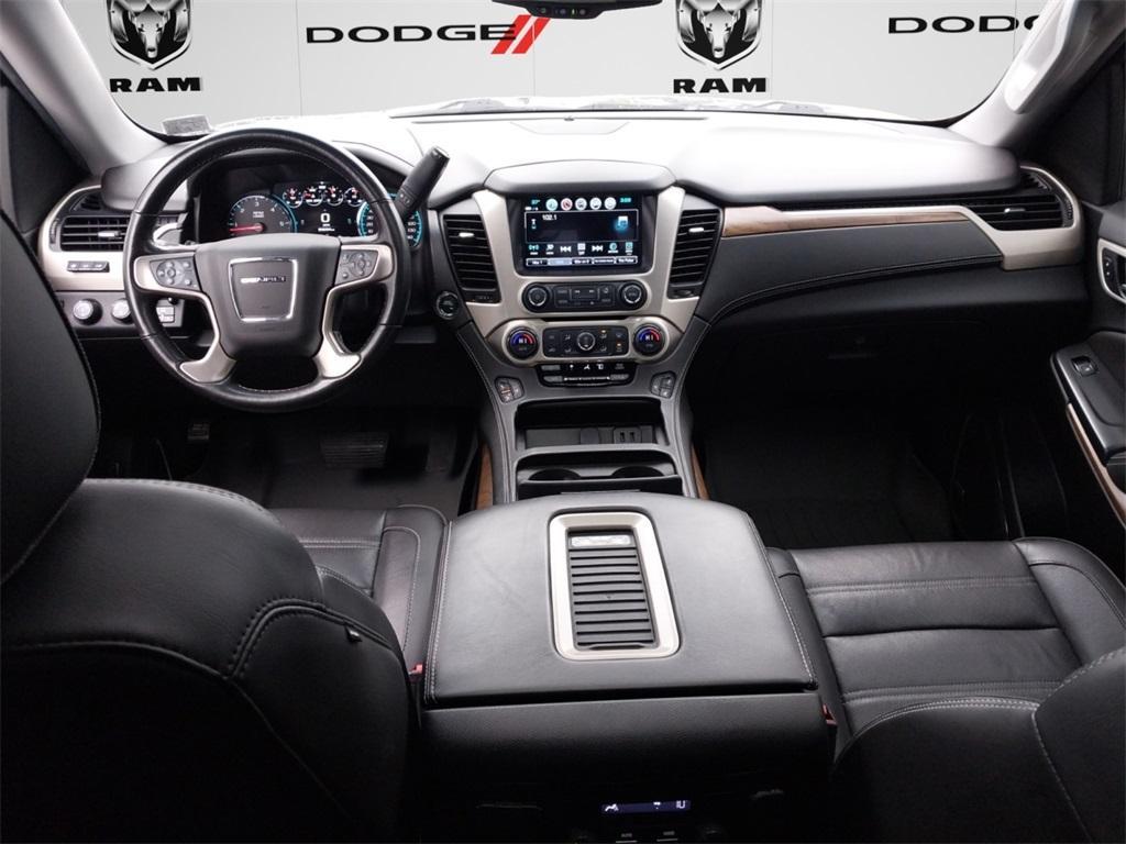 used 2020 GMC Yukon car, priced at $34,875
