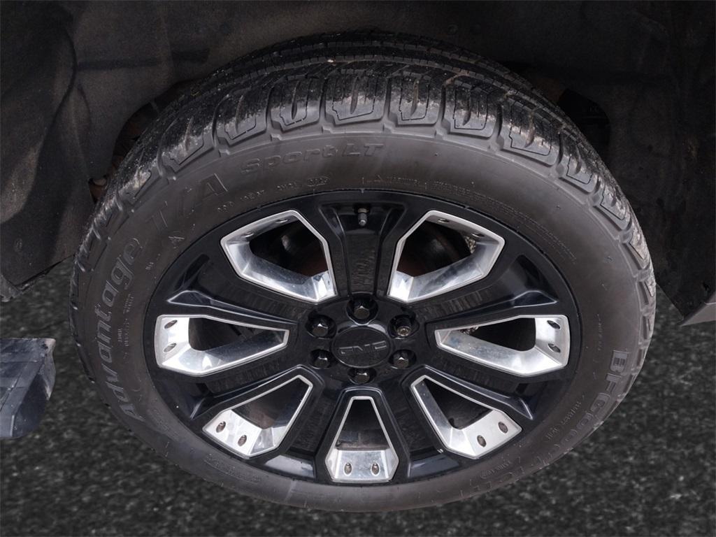 used 2020 GMC Yukon car, priced at $34,875