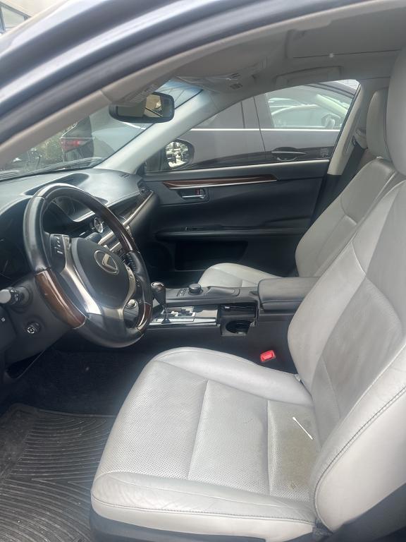 used 2014 Lexus ES 350 car, priced at $16,834