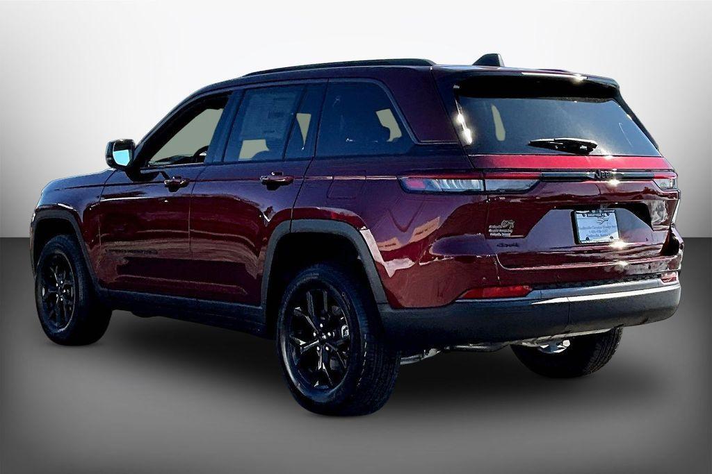 new 2026 Jeep Grand Cherokee car, priced at $41,930