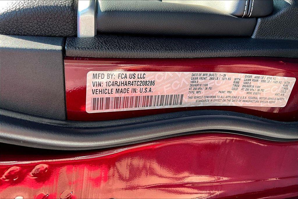 new 2026 Jeep Grand Cherokee car, priced at $41,930