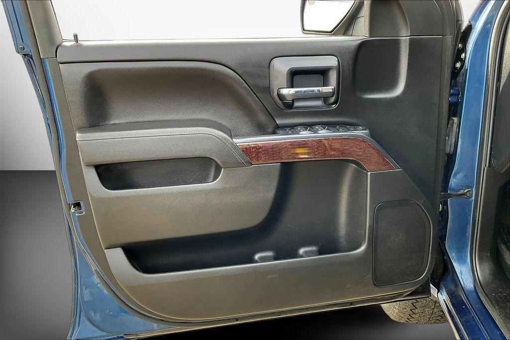 used 2018 GMC Sierra 1500 car, priced at $23,855