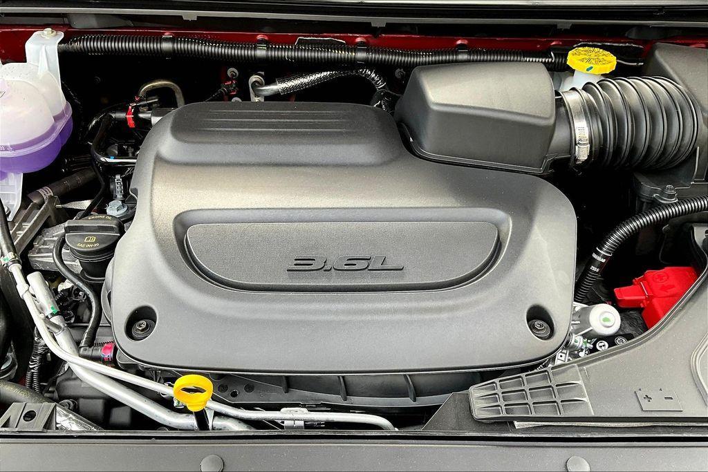 new 2026 Chrysler Pacifica car, priced at $44,660