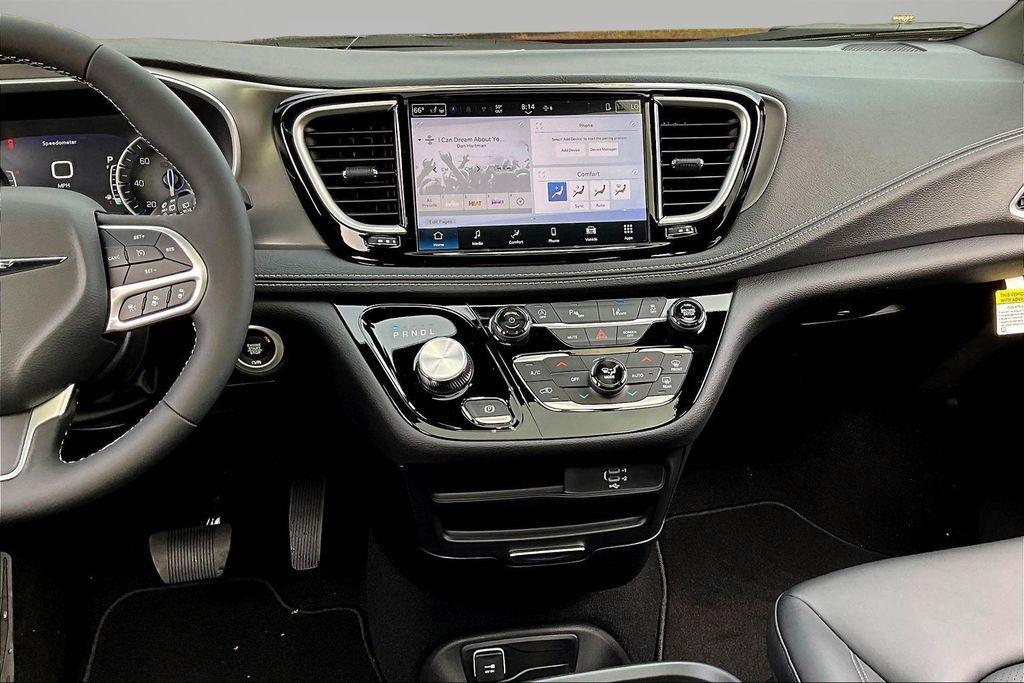 new 2026 Chrysler Pacifica car, priced at $44,660