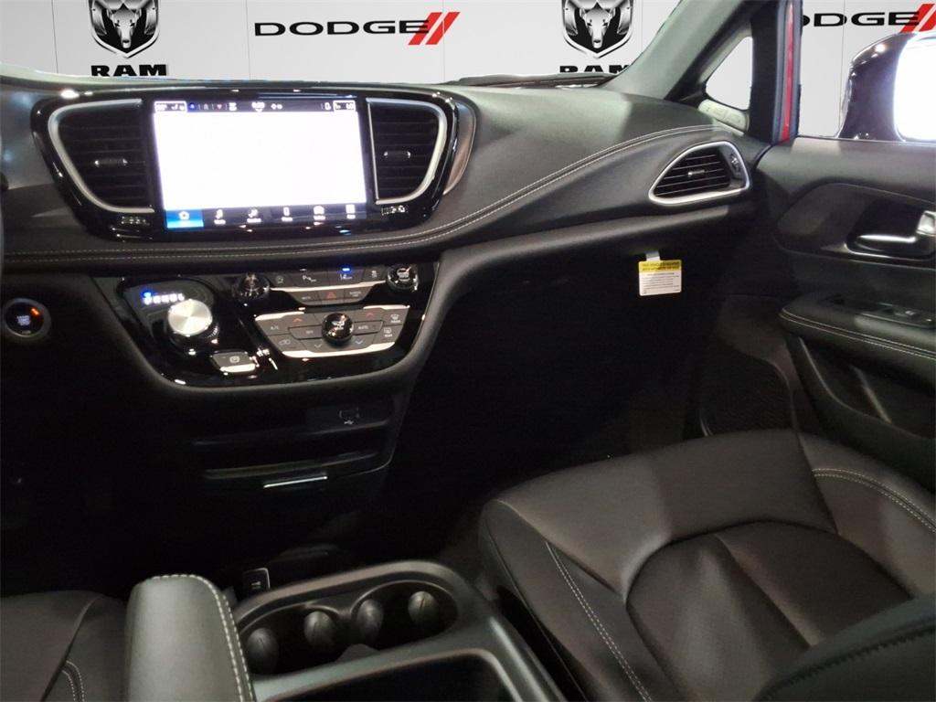 new 2026 Chrysler Pacifica car, priced at $45,111