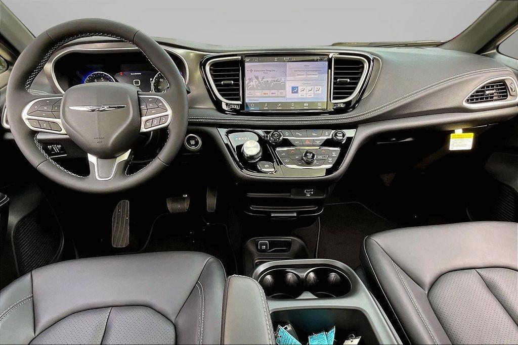 new 2026 Chrysler Pacifica car, priced at $44,660
