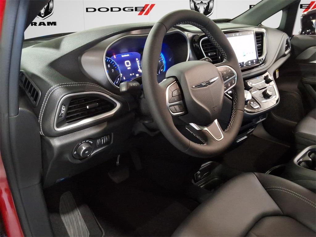 new 2026 Chrysler Pacifica car, priced at $45,111