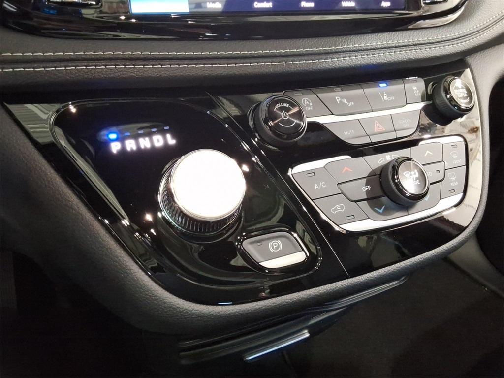 new 2026 Chrysler Pacifica car, priced at $45,111