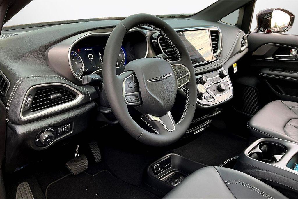 new 2026 Chrysler Pacifica car, priced at $44,660