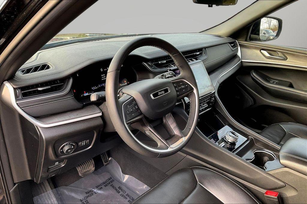 used 2024 Jeep Grand Cherokee L car, priced at $31,489