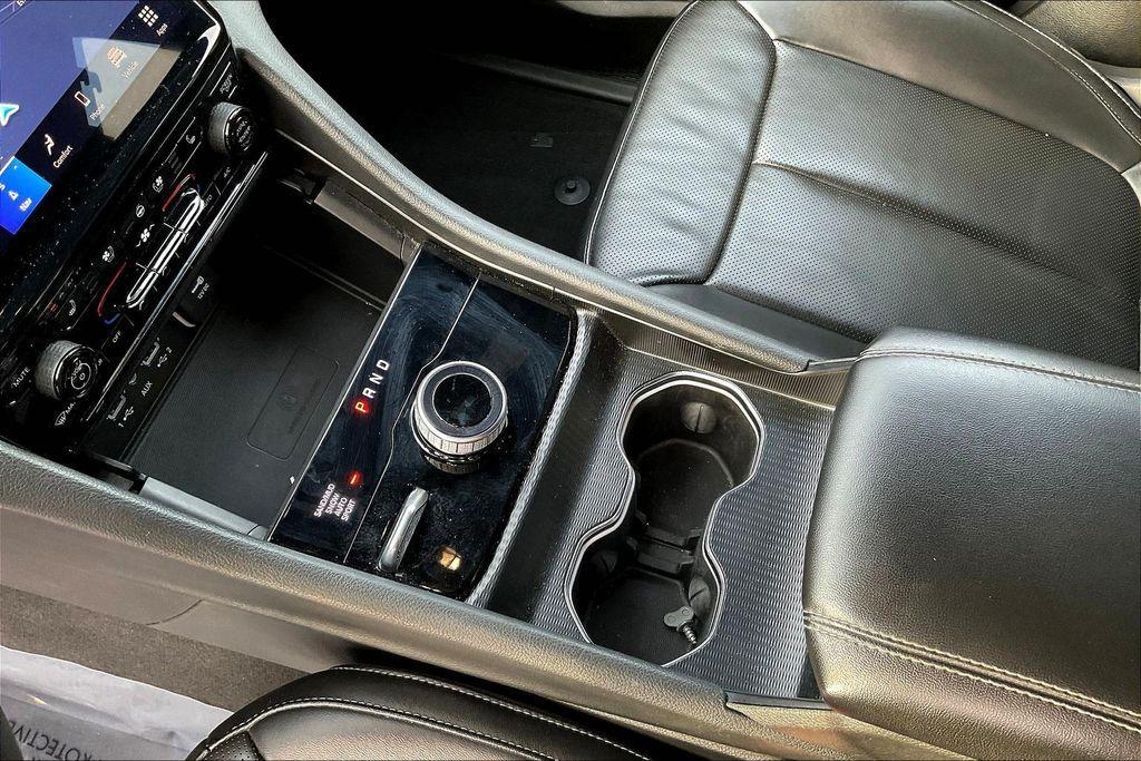 used 2024 Jeep Grand Cherokee L car, priced at $31,489