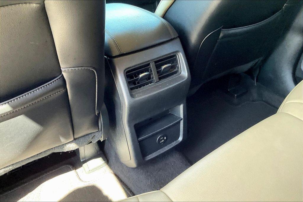 used 2022 Ford Edge car, priced at $22,349