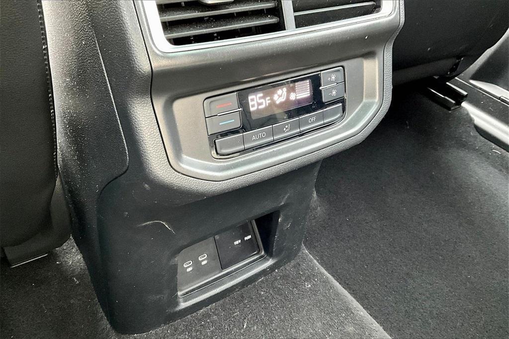 used 2024 Volkswagen Atlas car, priced at $29,966