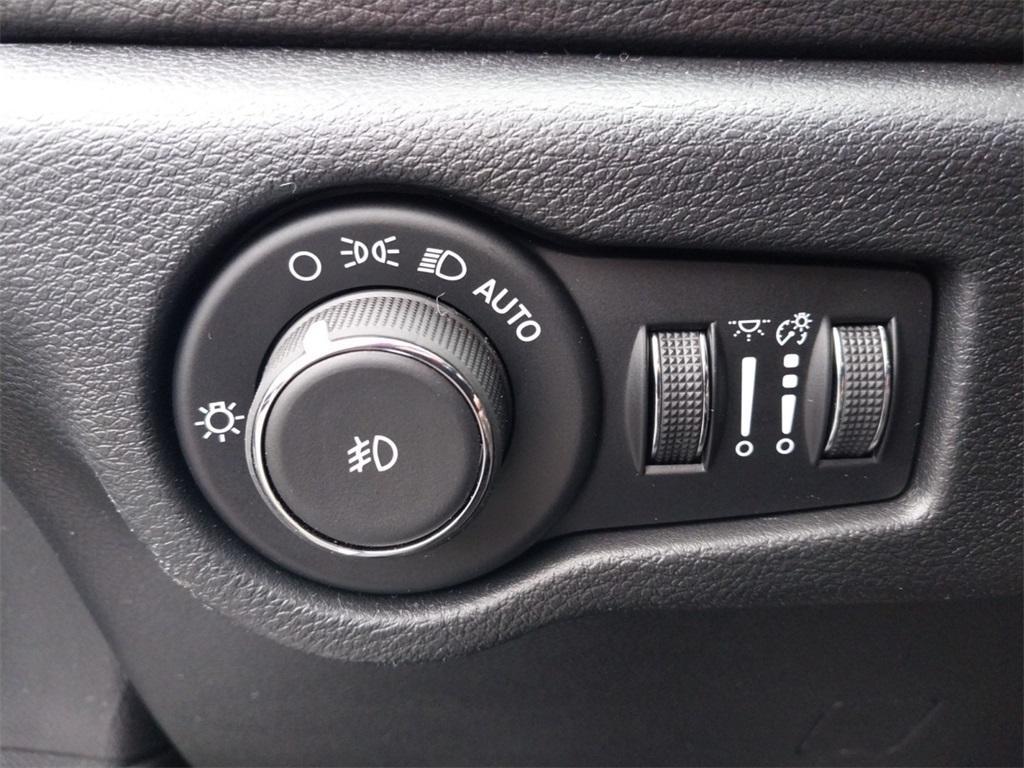 new 2026 Chrysler Pacifica car, priced at $41,755