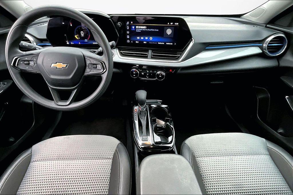 used 2025 Chevrolet Trax car, priced at $22,225