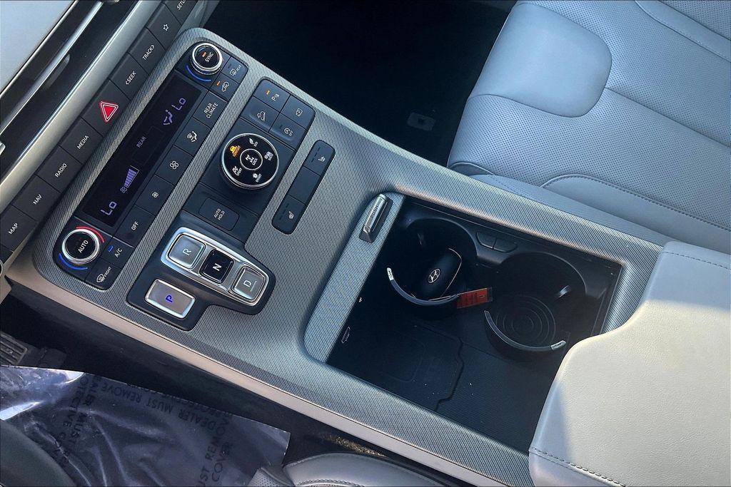 used 2025 Hyundai Palisade car, priced at $34,925