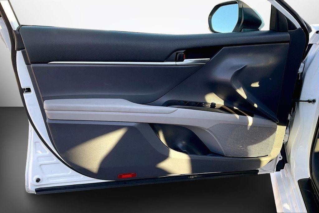 used 2022 Toyota Camry Hybrid car, priced at $19,968