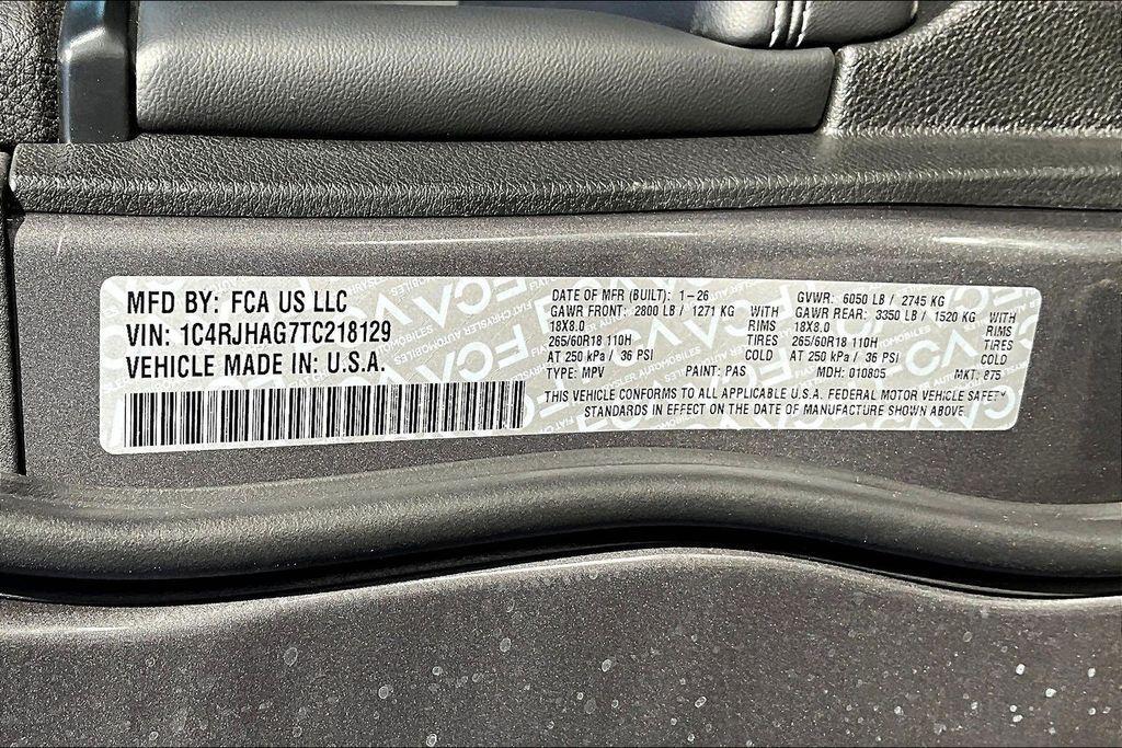 new 2026 Jeep Grand Cherokee car, priced at $39,580