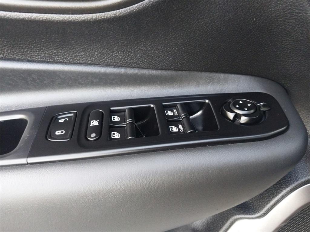 used 2023 Jeep Renegade car, priced at $19,989