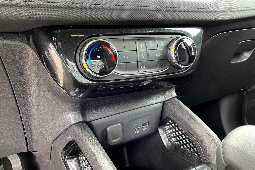 used 2025 Chevrolet TrailBlazer car, priced at $22,990