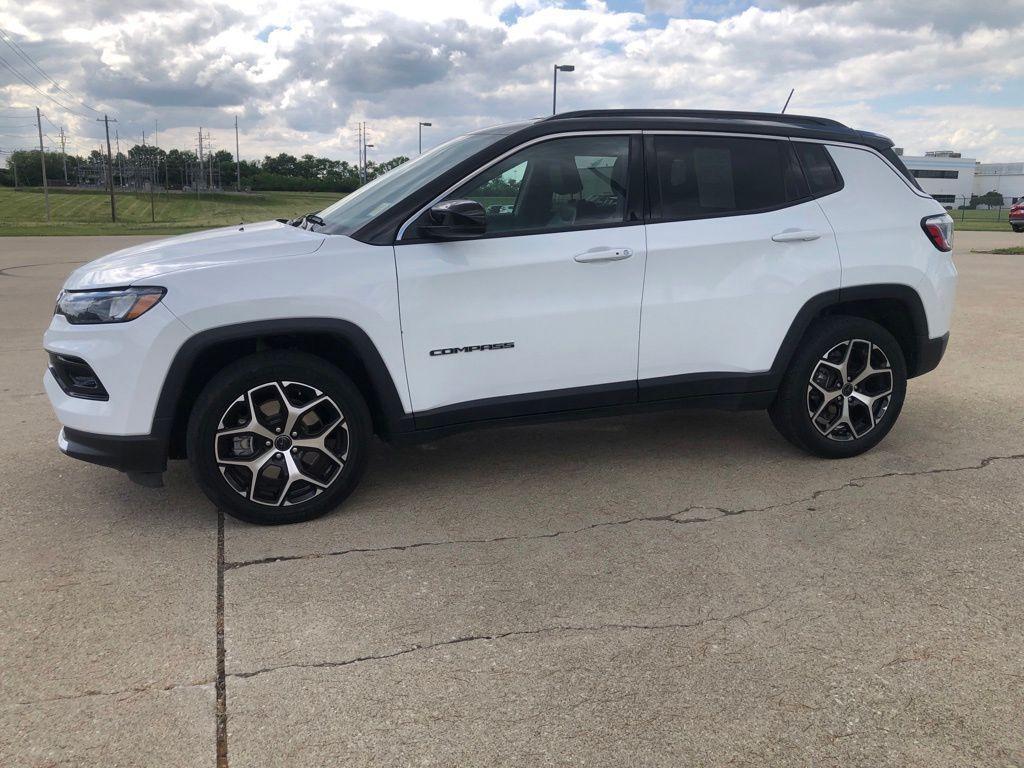used 2025 Jeep Compass car, priced at $23,890