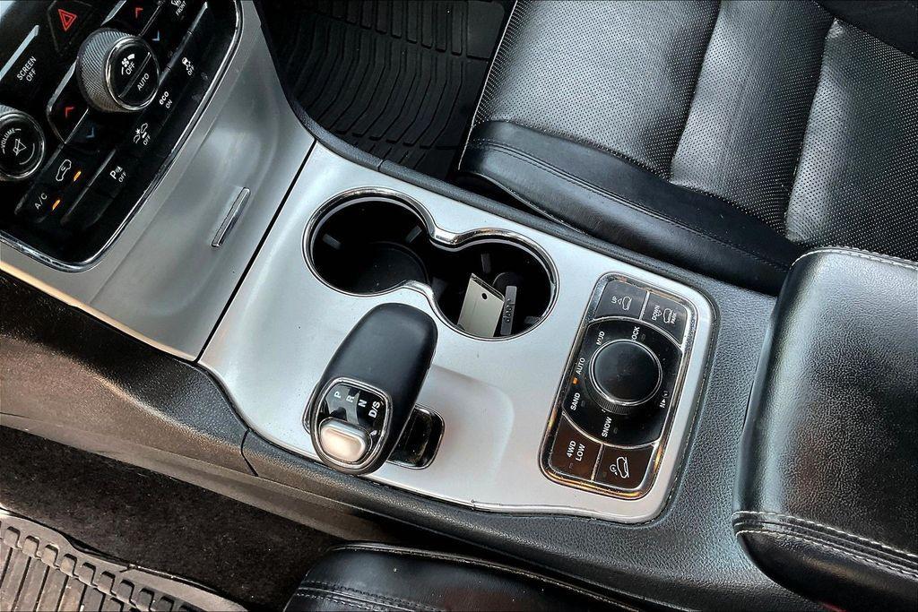 used 2015 Jeep Grand Cherokee car, priced at $15,460