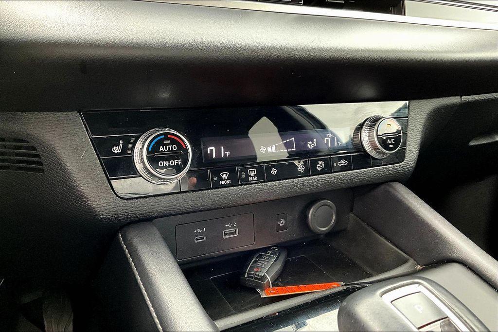 used 2024 Mitsubishi Outlander car, priced at $23,455