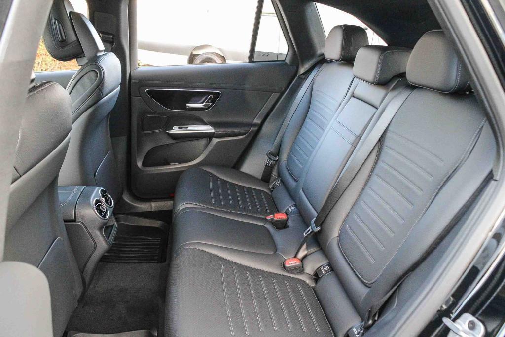 new 2026 Mercedes-Benz GLC 300 car, priced at $58,870