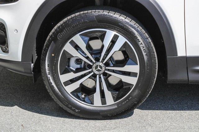 new 2025 Mercedes-Benz GLB 250 car, priced at $49,595