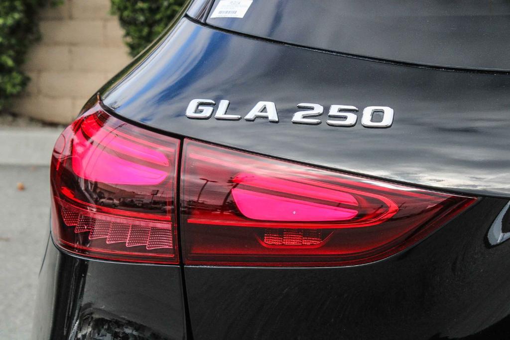 used 2026 Mercedes-Benz GLA 250 car, priced at $42,298