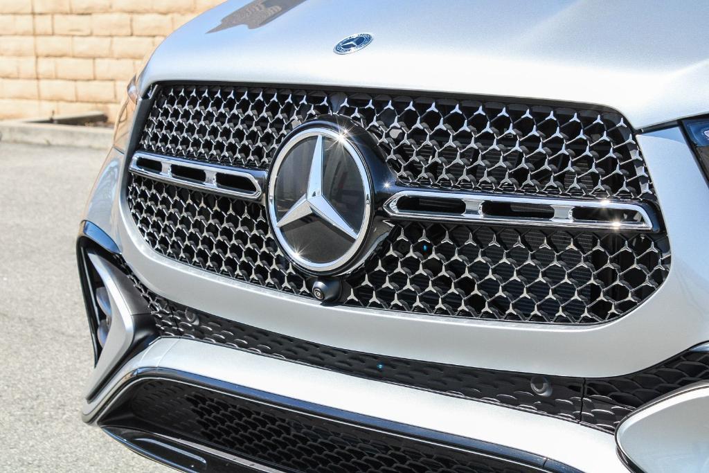 new 2026 Mercedes-Benz GLE 450 car, priced at $82,385