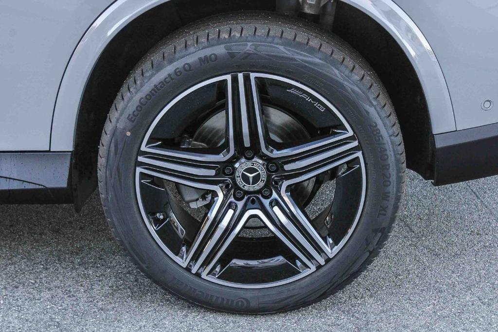 new 2026 Mercedes-Benz GLC 300 car, priced at $67,390