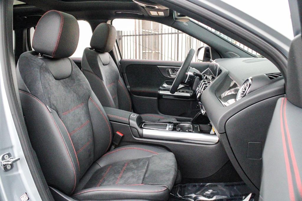 new 2026 Mercedes-Benz GLA 250 car, priced at $53,070