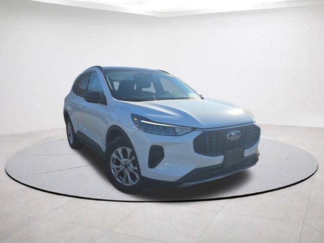 used 2023 Ford Escape car, priced at $20,724