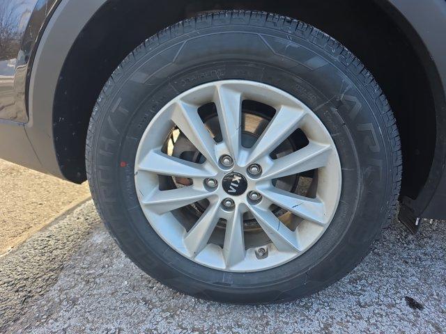 used 2019 Kia Sorento car, priced at $16,150