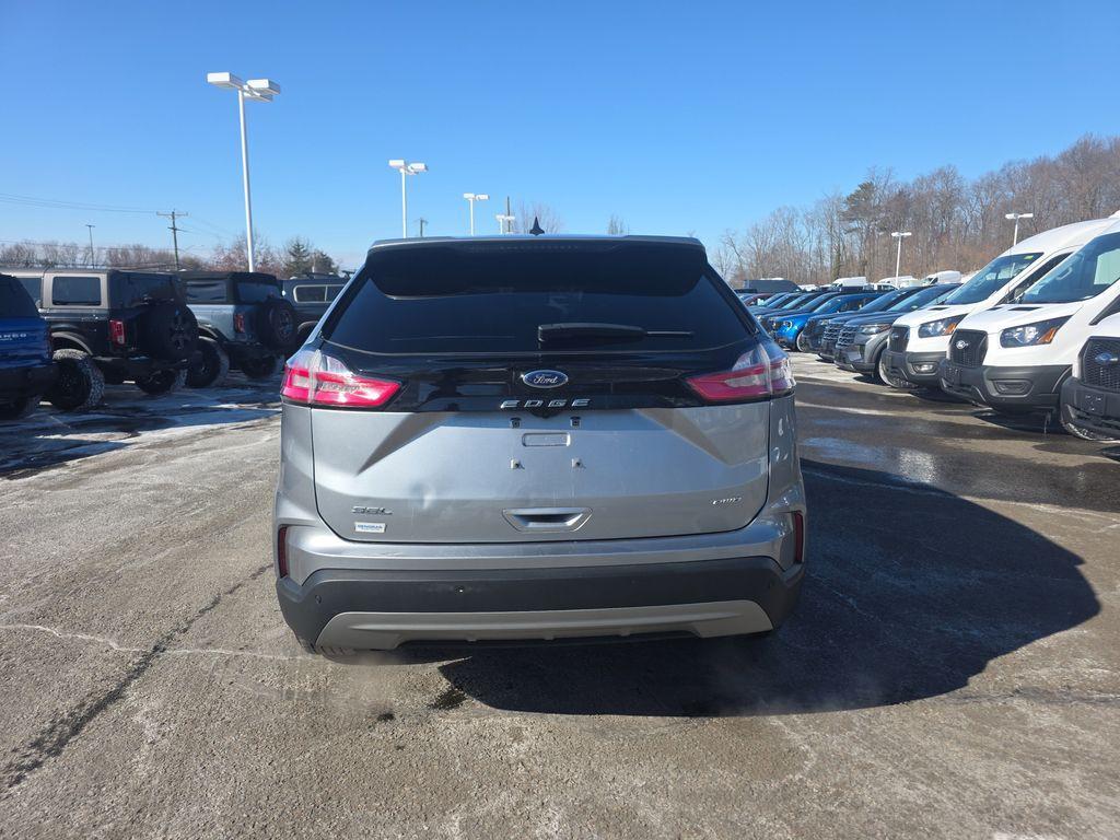 used 2021 Ford Edge car, priced at $17,950